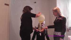 the-messy-restaurant-8-jessie-destroyed_